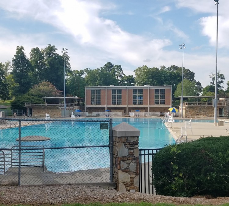 High Point City Lake Pool and Waterslide (Jamestown,&nbspNC)
